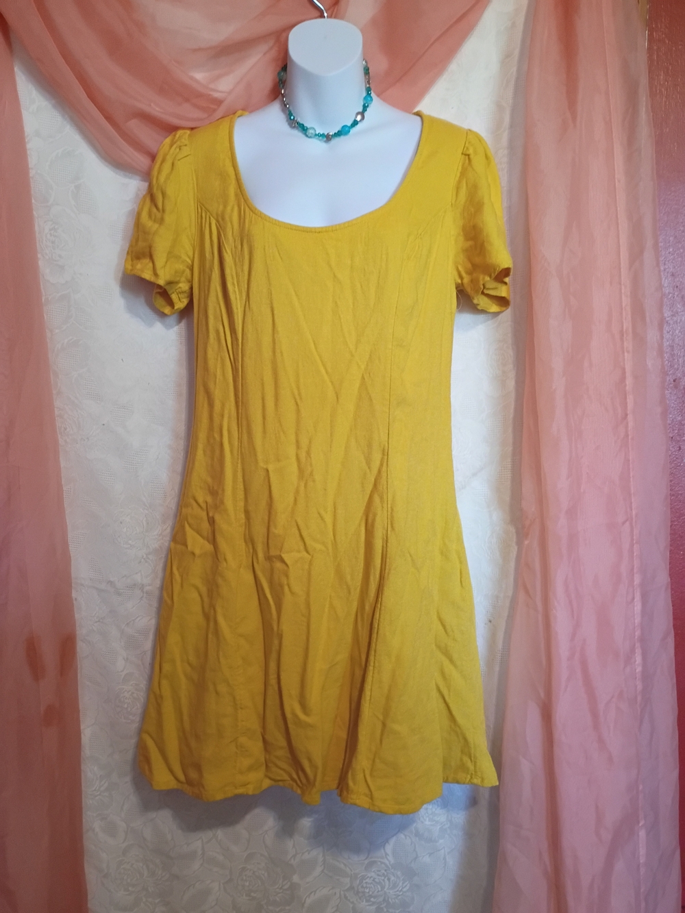 Old Navy Ladies Mustard Yellow Scoop Neck Short Sleeve Dress Sz M